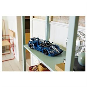 Lego Technic 2022 Ford GT 42154